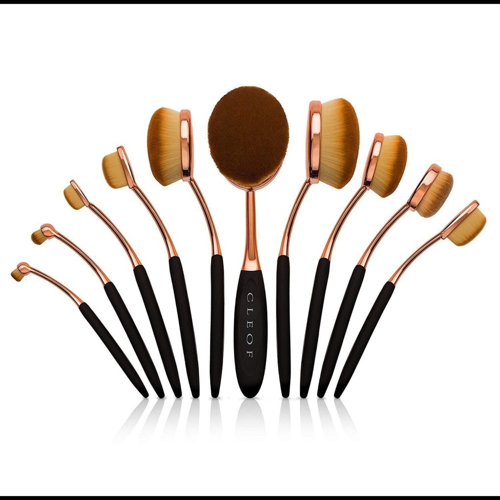 Cleof Makeup Brushes